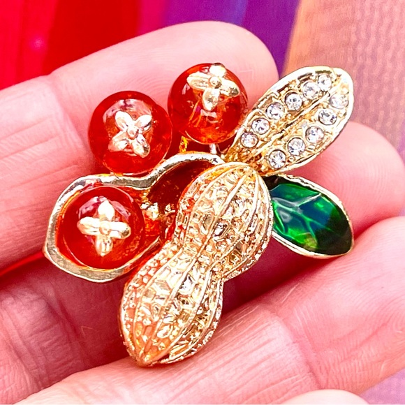 Peanuts Brooch Peanuts Pin - Picture 3 of 6